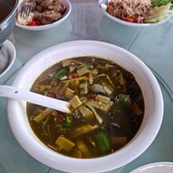 ร้านอาหารซันเซต ท่าแขก Sunset Restaurant (ຮ້ານອາຫານ ຊັນເຊັດ ທ່າແຂກ)