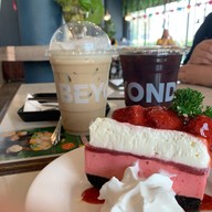 เมนูของร้าน BEYOND CAFE Vviang Lifestyle Mall