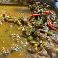 บรรยากาศ ข้าวแกงปักษ์ใต้ .สีิคิ้ว