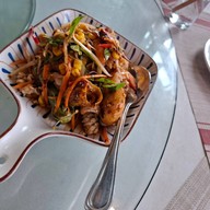 ร้านอาหารซันเซต ท่าแขก Sunset Restaurant (ຮ້ານອາຫານ ຊັນເຊັດ ທ່າແຂກ)