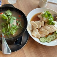 เมนูของร้าน ชาง ข้าวมันไก่