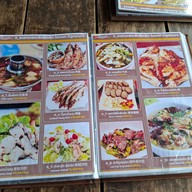 ร้านอาหารซันเซต ท่าแขก Sunset Restaurant (ຮ້ານອາຫານ ຊັນເຊັດ ທ່າແຂກ)
