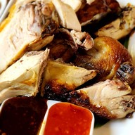 ส้มตำจินดา