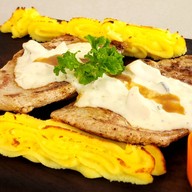 Pizzamania & Steak House