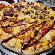 เมนูของร้าน The Hungry Wolf Steak● Pizza ● Ribs