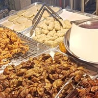 เมนูของร้าน หมูปลาร้า หมูต่ำ ราชดำเนิน (เจ้าต้นตำรับ)