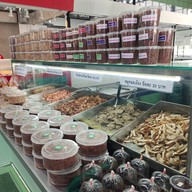 หน้าร้าน หมูทอดเจ๊จง มิตรมาร์เก็ต ดอนเมือง (MITR Market Don Mueang)