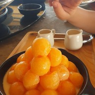 มอเกน