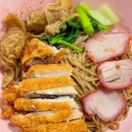 เมนูของร้าน บะหมี่กวางตุ้ง (เบตงเจ้าเก่า) เจริญนคร78