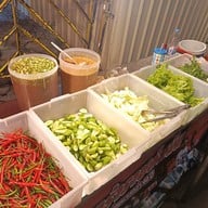เมนูของร้าน หมูปลาร้า หมูต่ำ ราชดำเนิน (เจ้าต้นตำรับ)