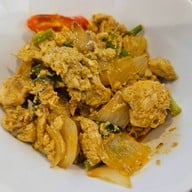 บ้านปูจัมโบ้ กะเพราปูก้อน-ข้าวผัดไข่ปู