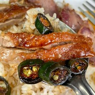 นายหมูเป็ดย่างไร้เทียมทาน