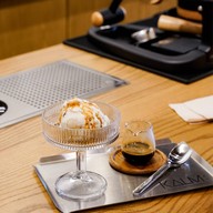 เมนูของร้าน KALM: Specialty Coffee บางอ้อ