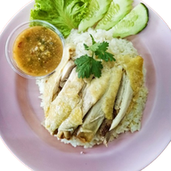 เมนูของร้าน ก๋วยจั๊บคุณน้อย  วิภาวดีรังสิต 16