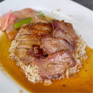 นายหมูเป็ดย่างไร้เทียมทาน