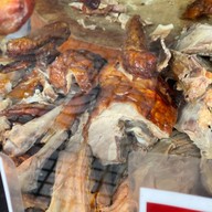 นายหมูเป็ดย่างไร้เทียมทาน