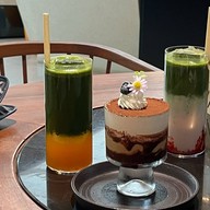 Tree O’Clock Gallery & Restaurant สำนักงานใหญ่