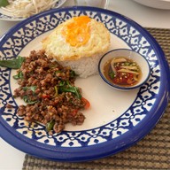 คาเฟ่ อูโน่