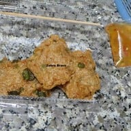 เมนูของร้าน ทอดมันปลากรายแท้ เจ๊เล็ก เยาวราช
