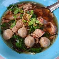 เมนูของร้าน ก๋วยเตี๋ยวเนื้อ Ni Tui