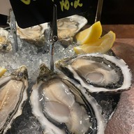 Bar D. Mare Oyster & Wine Maison hotel Sukhumvit Soi 4
