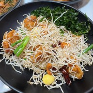 ราดหน้าฟาไฉ สะพานใหม่ ถนนเทพรักษ์(ตัดใหม่)