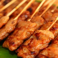 หมูปิ้งโบราณ หมูปิ้งนมสด เนื้อย่าง (By 24Hr) หทัยราษฎร์39