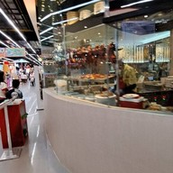 บรรยากาศ Robinson Lifestyle Phetchaburi