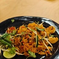 รพีรดา Coffee & ส้มตำ