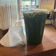 พบหน้า สีลม speciality coffee