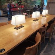 Starbucks Shinawatra Tower 3