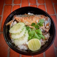 ครัวตัว ต บ้านต้นสัตหีบ