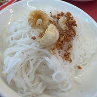 ลาบยโส ขมแป๋ตาย by ทรายมูล ฝั่งตรงข้ามโรงอาหารรามา