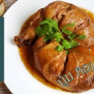”ครัวน้ำปลาหอม“ข้าวไก่ต้มน้ำปลาหอม ไก่กรอบซอสน้ำปลา ใหญ่