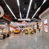 บรรยากาศ Robinson Lifestyle Phetchaburi