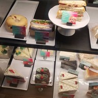 Starbucks Shinawatra Tower 3