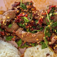 ลูน่าร์ คาเฟ่ กาญจนบุรี