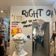 FUN Cafe Bangkok มหาพฤฒาราม