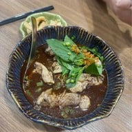 กาลนาน ก๋วยเตี๋ยวเรือสมุนไพร ซีคอนสแควร์ ศรีนครินทร์