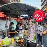 โรตีแม่ บางรักบาซ่า