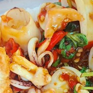 อาหารตามสั่ง คน “ คุก ” ข้าว อาหารตามสั่ง คน “ คุก ” ข้าว