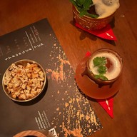 เทพฯบาร์ ซอยนานา