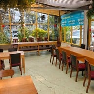 รพีรดา Coffee & ส้มตำ