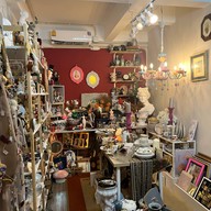 FUN Cafe Bangkok มหาพฤฒาราม