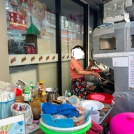 อาหารตามสั่ง ซอยลือชา