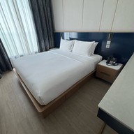 S. Sriracha Hotel & Residence