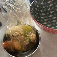 ก๋วยเตี๋ยวเรือน้าชู ตลาดหลังกระทรวงการคลัง