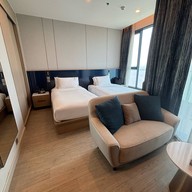 S. Sriracha Hotel & Residence