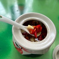ก๋วยเตี๋ยวคั่วไก่ สุกี้(ลุงบอย)