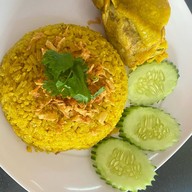 เตี๋ยวตุ๋น โคตรเนื้อ{ حلال } by คุ้มอาดัม ปั๊มน้ำมันบางจาก บ้านเก่า-พานทอง